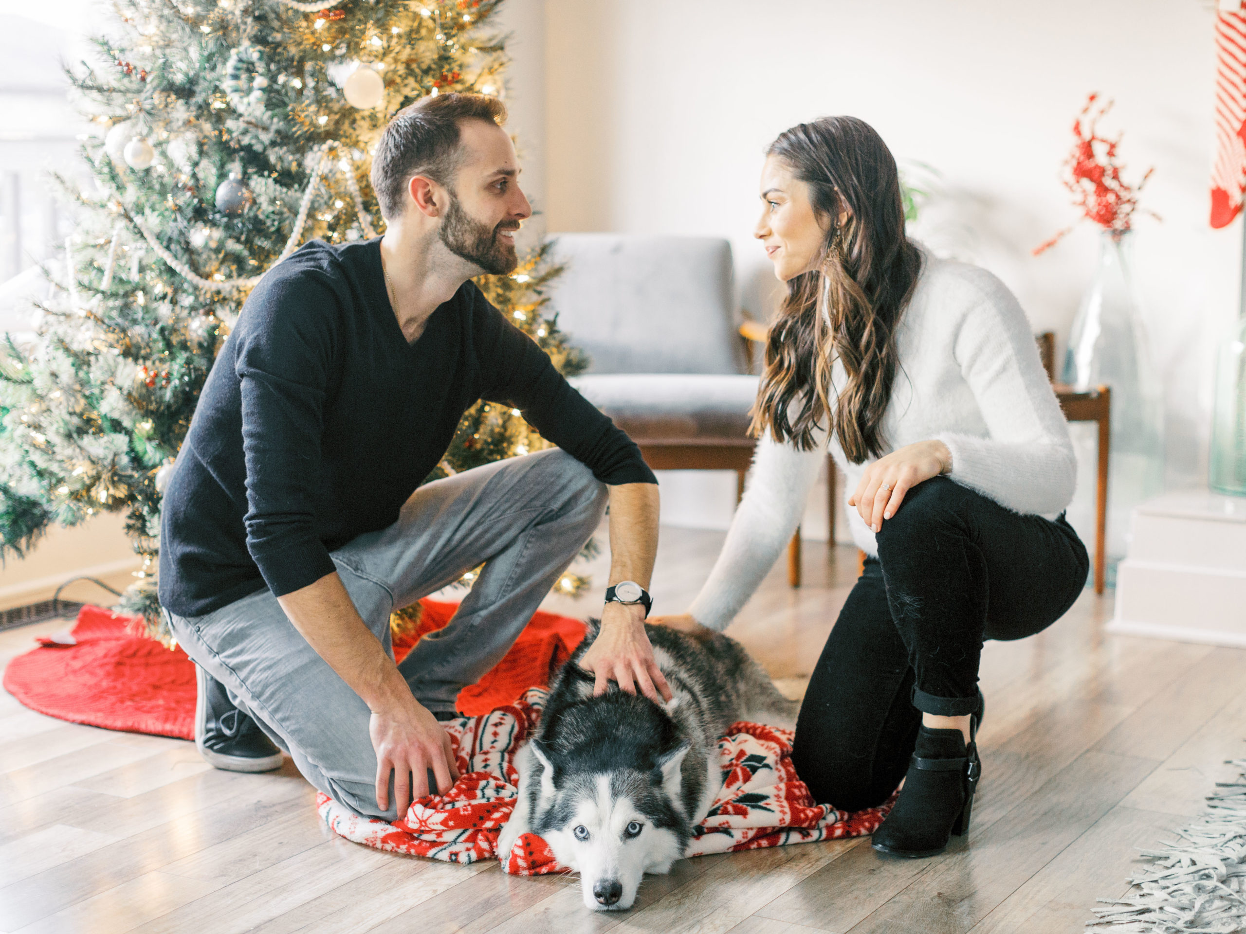 Lifestyle Engagement Session with Puppy 