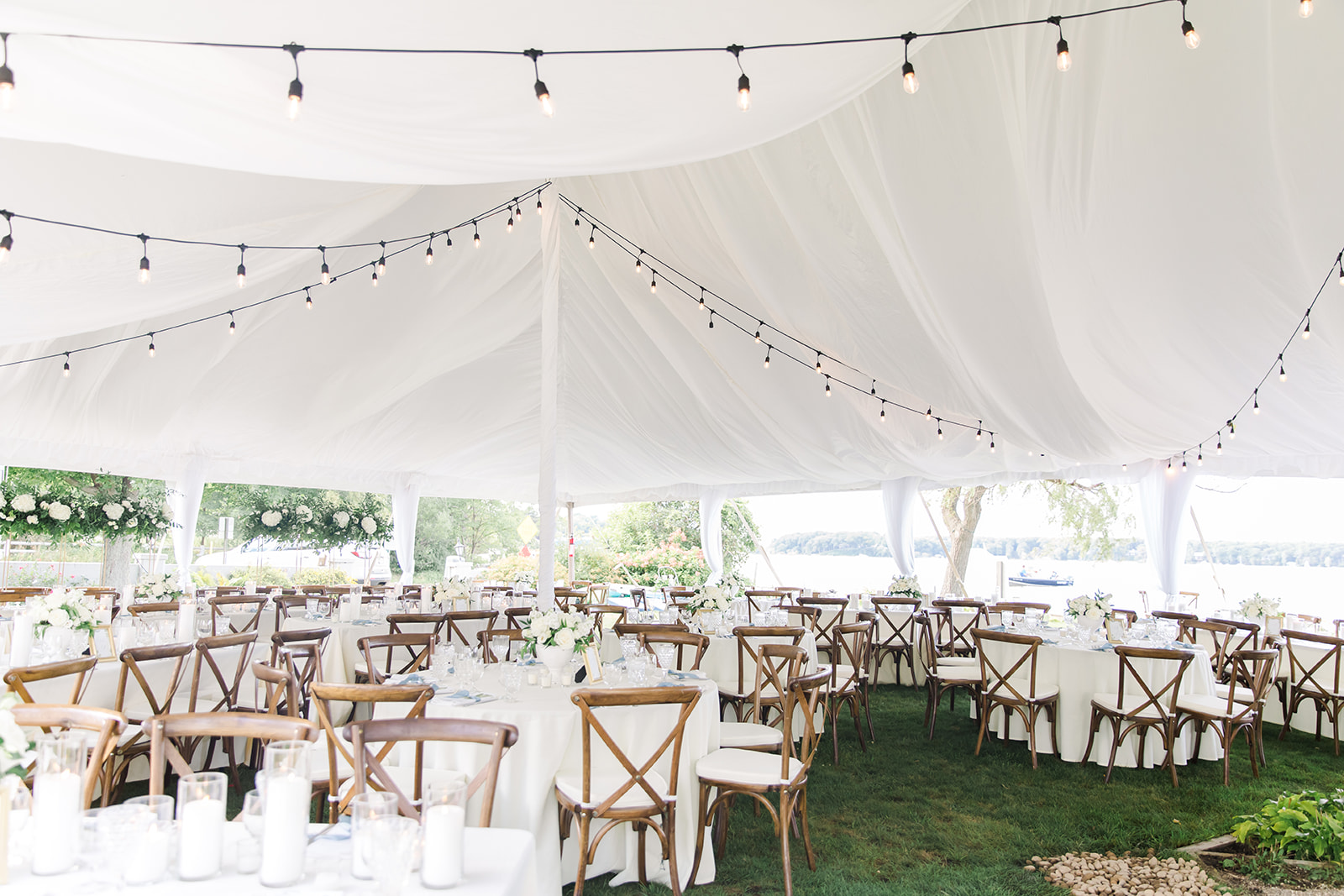 The Ultimate Guide to Planning a Tented Wedding
