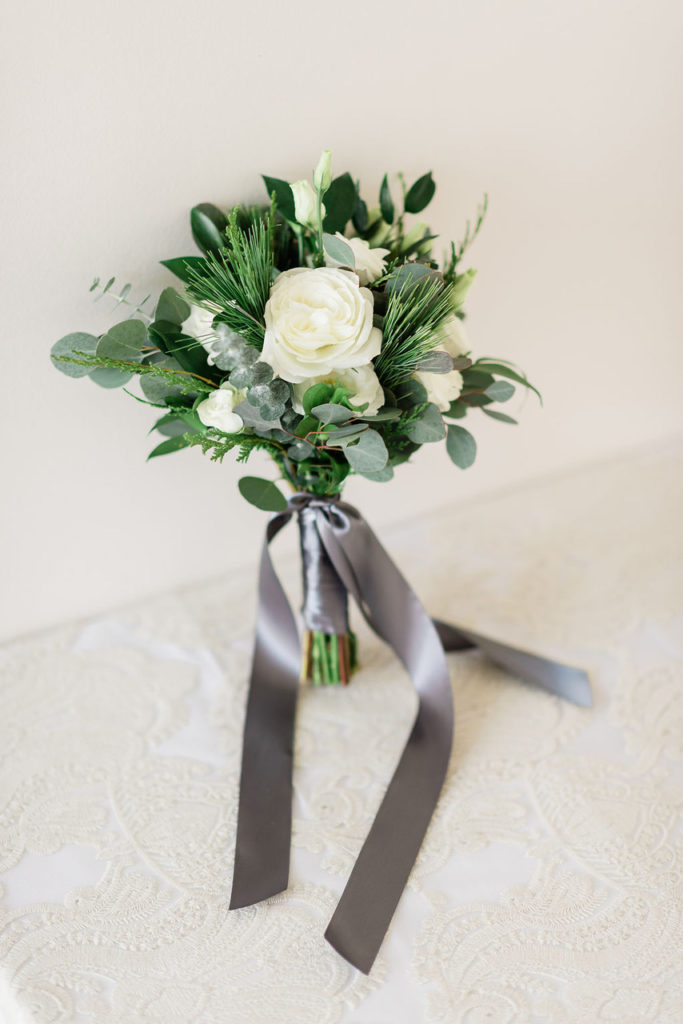 Should I Have a Toss Bouquet? East Lansing Michigan Florist